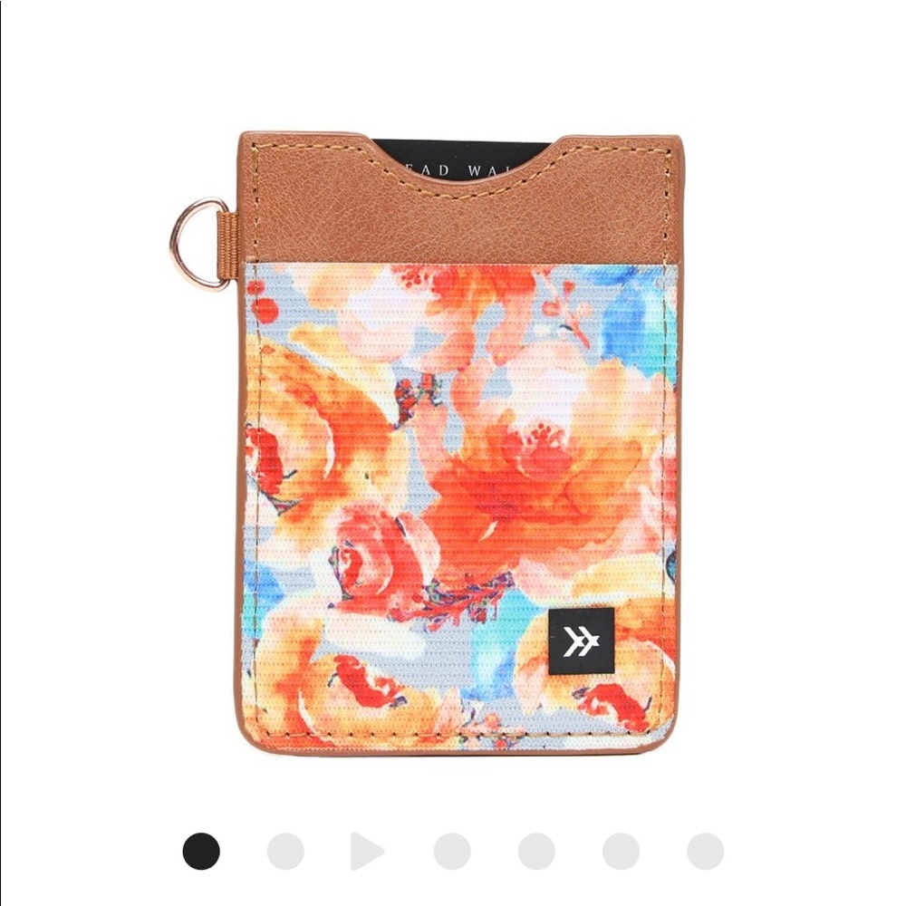 Thread Wallets Tessa w/lanyard